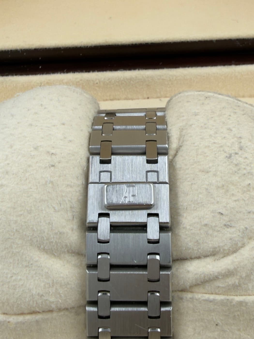 Audemars Piguet Royal Oak Chronograph „Blue Panda“ – Ansicht 9