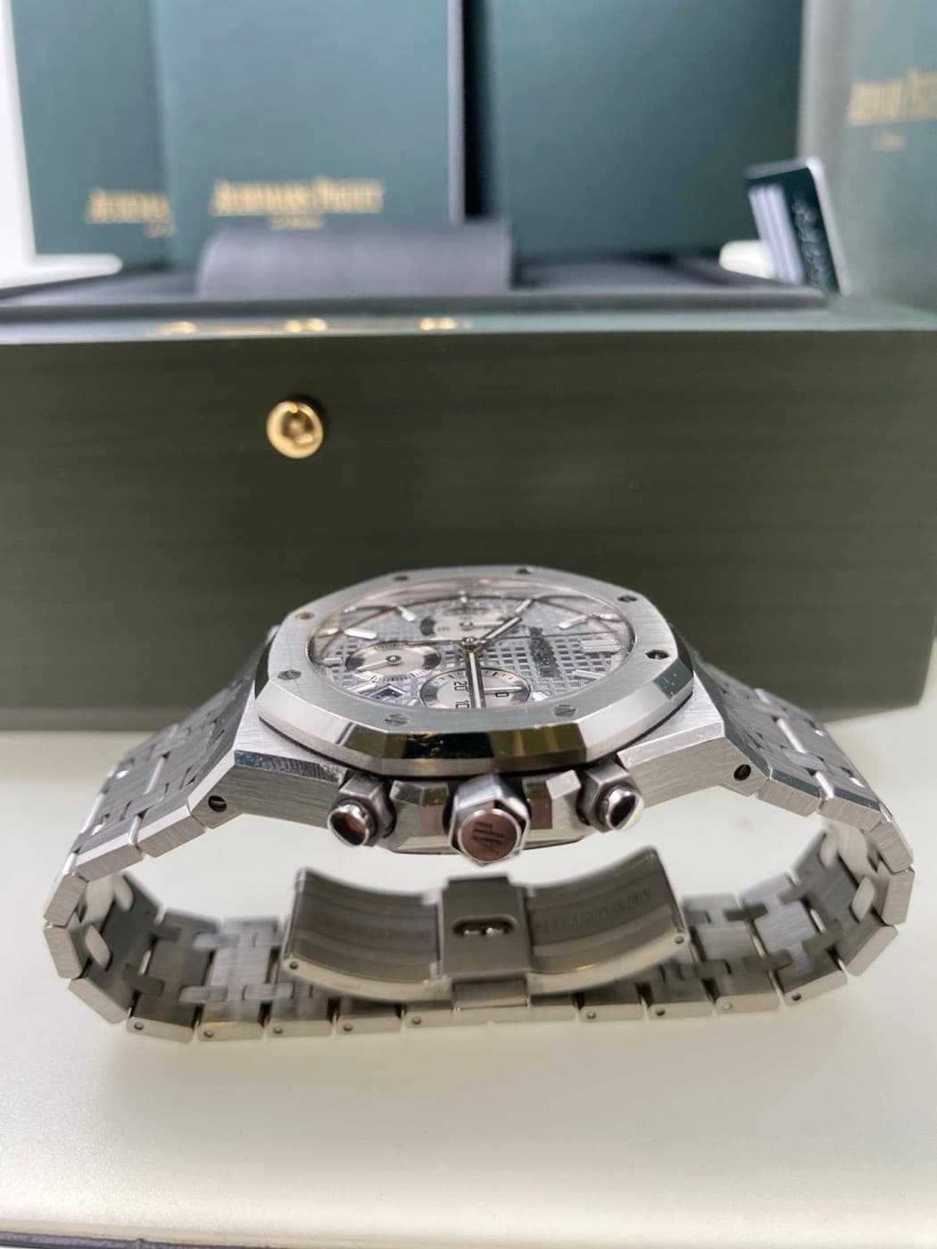 Audemars Piguet Royal Oak Chronograph 38 – Ansicht 3