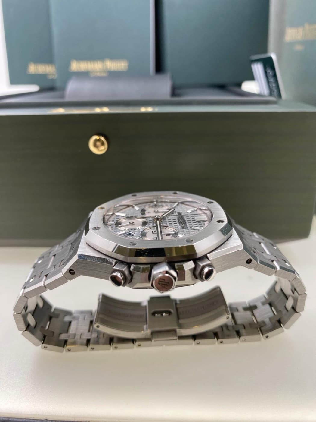 Audemars Piguet Royal Oak Chronograph 38 – Ansicht 4