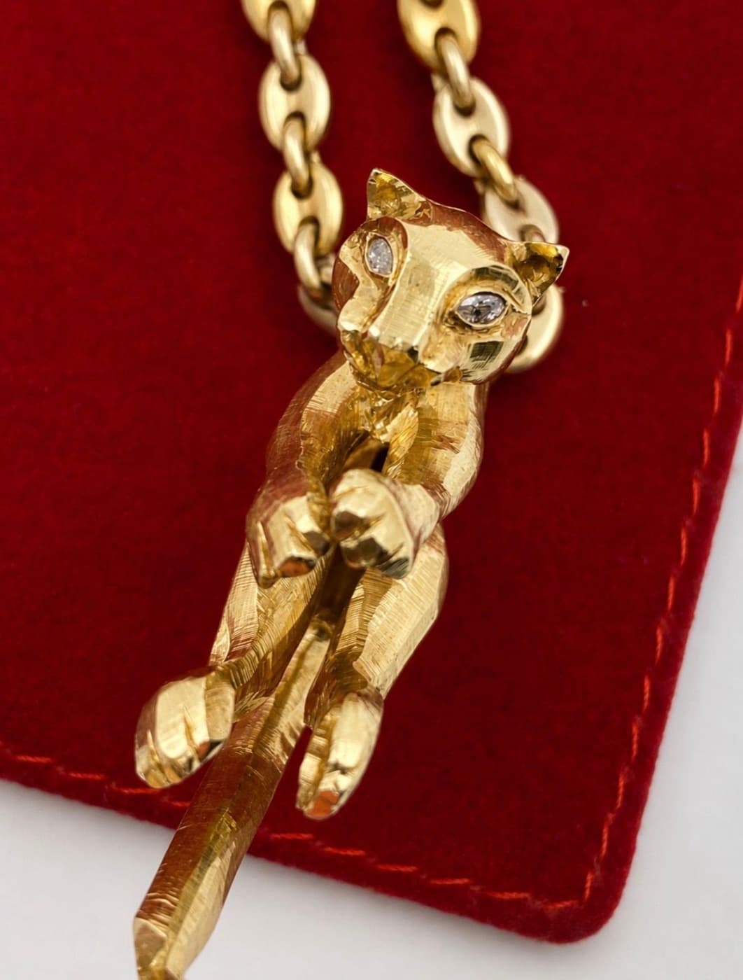 Cartier Panthère Kette mit Anhänger – Ansicht 3