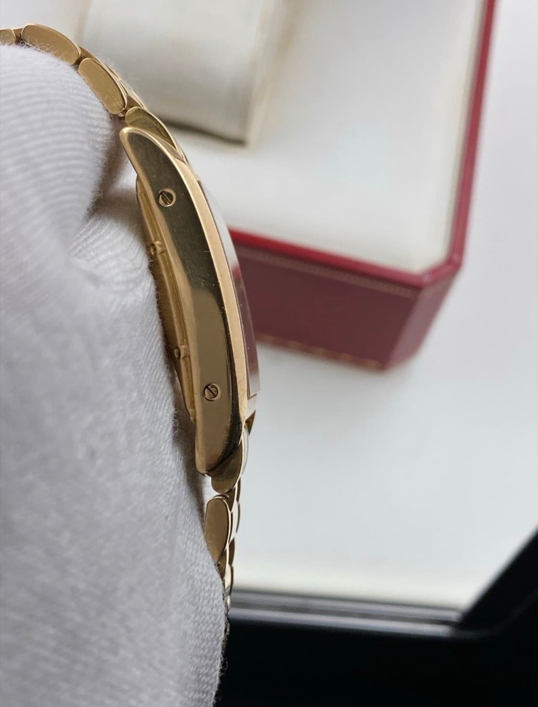 Cartier Tank Américaine (Goldband) – Ansicht 11